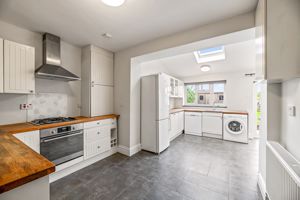 Kitchen- click for photo gallery